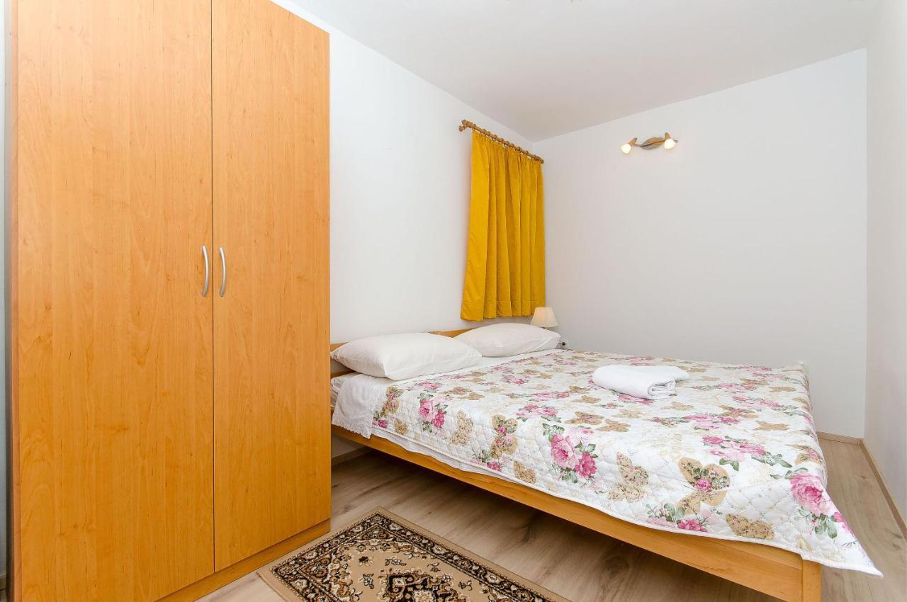 Apartament Ane *